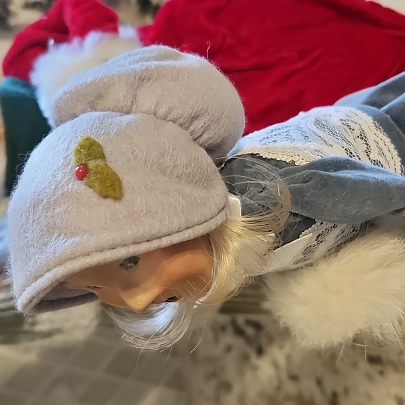 SALE💥Byers Choice 13" Caroler - Picture 6 of 10